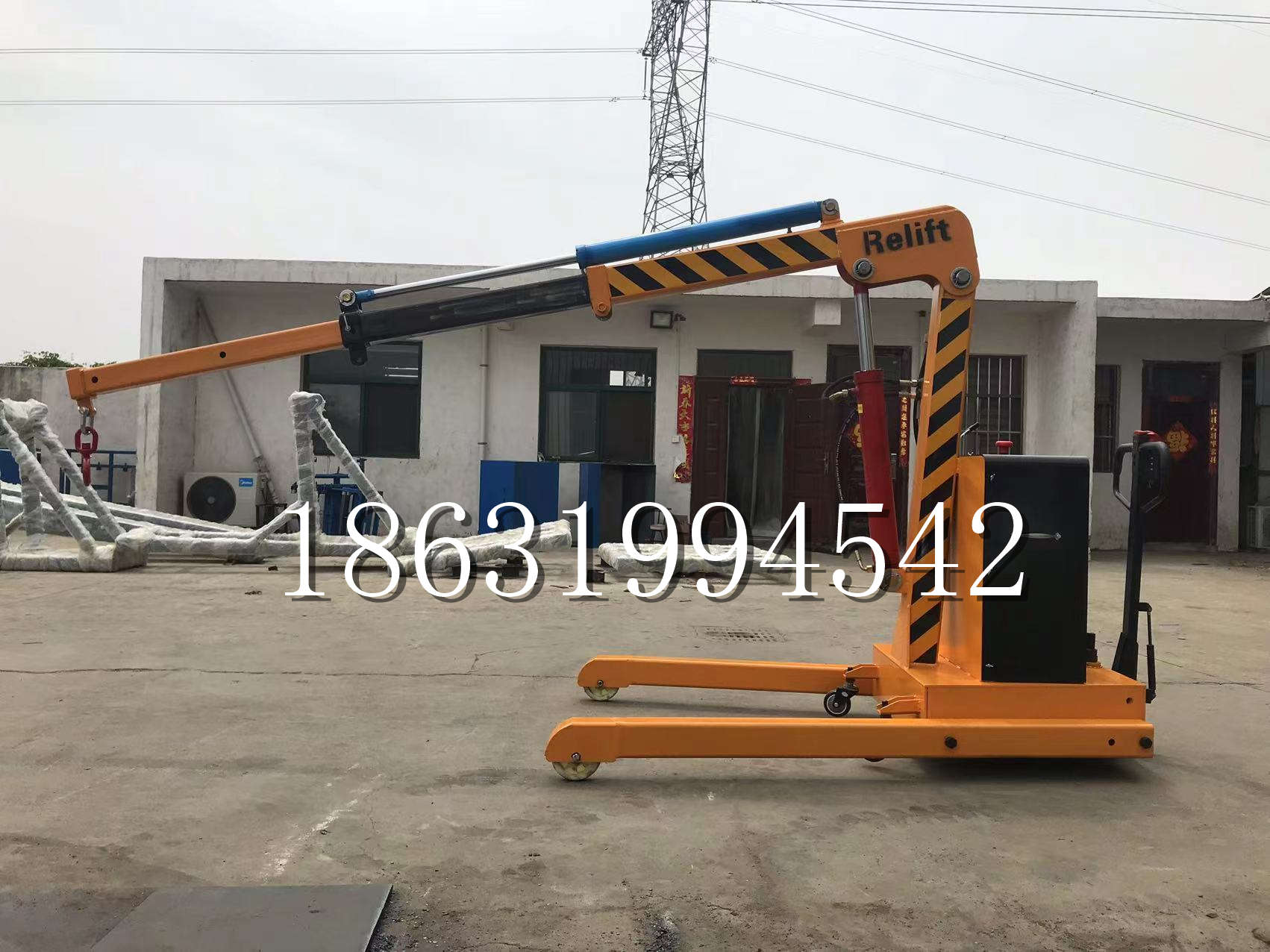 洪洞县久征定做3吨三轮随车吊 农用园林绿化移树吊 平板工程用小吊机